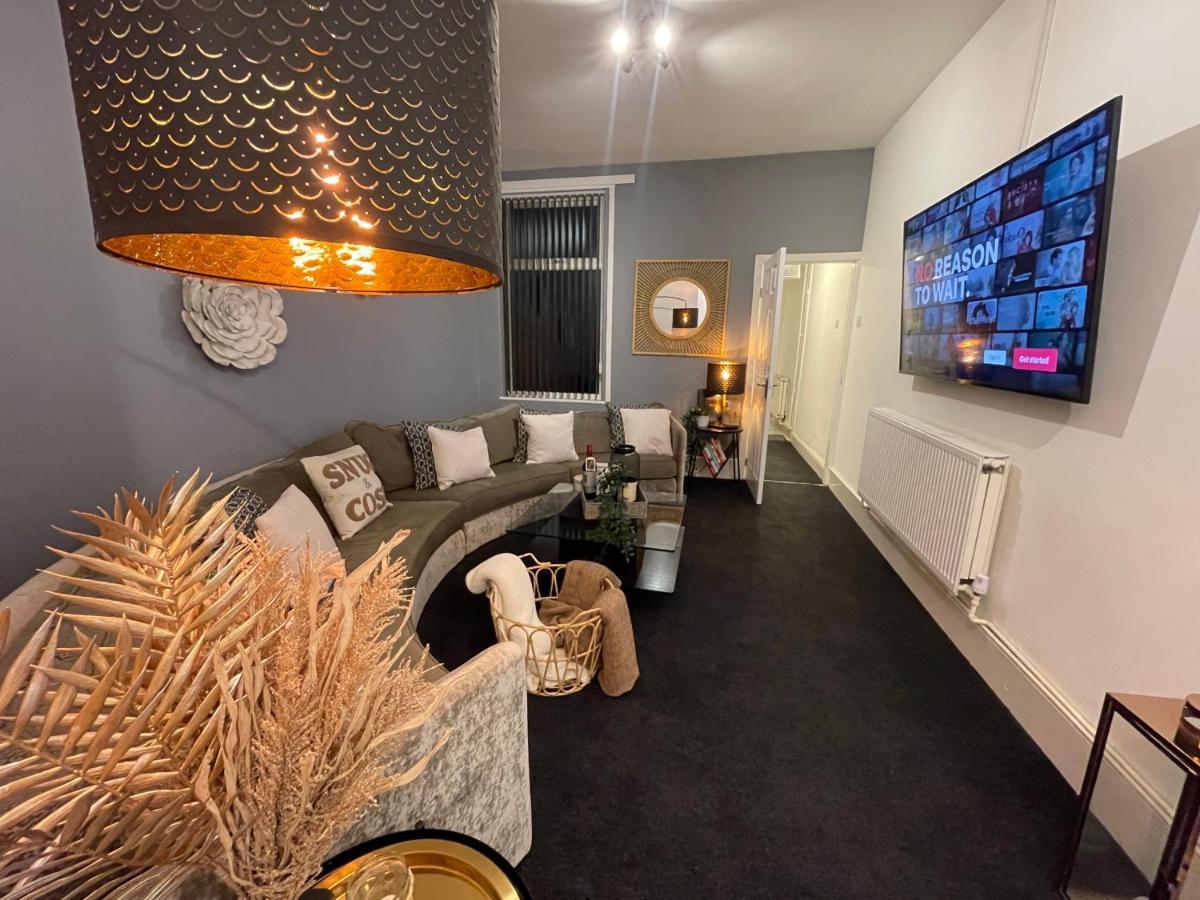 Urban 3 Bedroom Home In Kings Heath-Great Location Birmingham Dış mekan fotoğraf